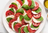 Classic Caprese Salad Recipe: Fresh Mozzarella, Tomatoes & Basil