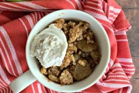 Single-Serve Apple Crisp in a Mug Recipe