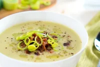 Silky Potato and Leek Soup Recipe for Cozy Weeknights