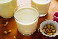 Creamy Homemade Pistachio Milk Recipe