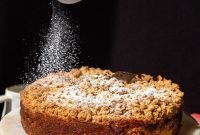 Brown Sugar Crumble Apple Cake Recipe