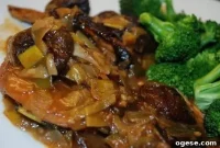Moroccan-Spiced Chicken with Prunes Recipe for Flavorful Weeknights