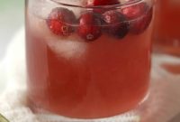 Festive Cranberry Gin Cocktail Recipe for Holiday Parties