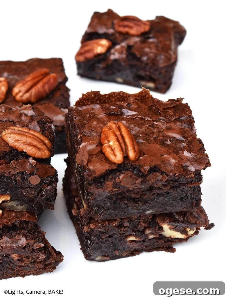 Maple Pecan Brownies Recipe — Gooey Maple-Glazed Pecan Brownies 4 img 10629 3