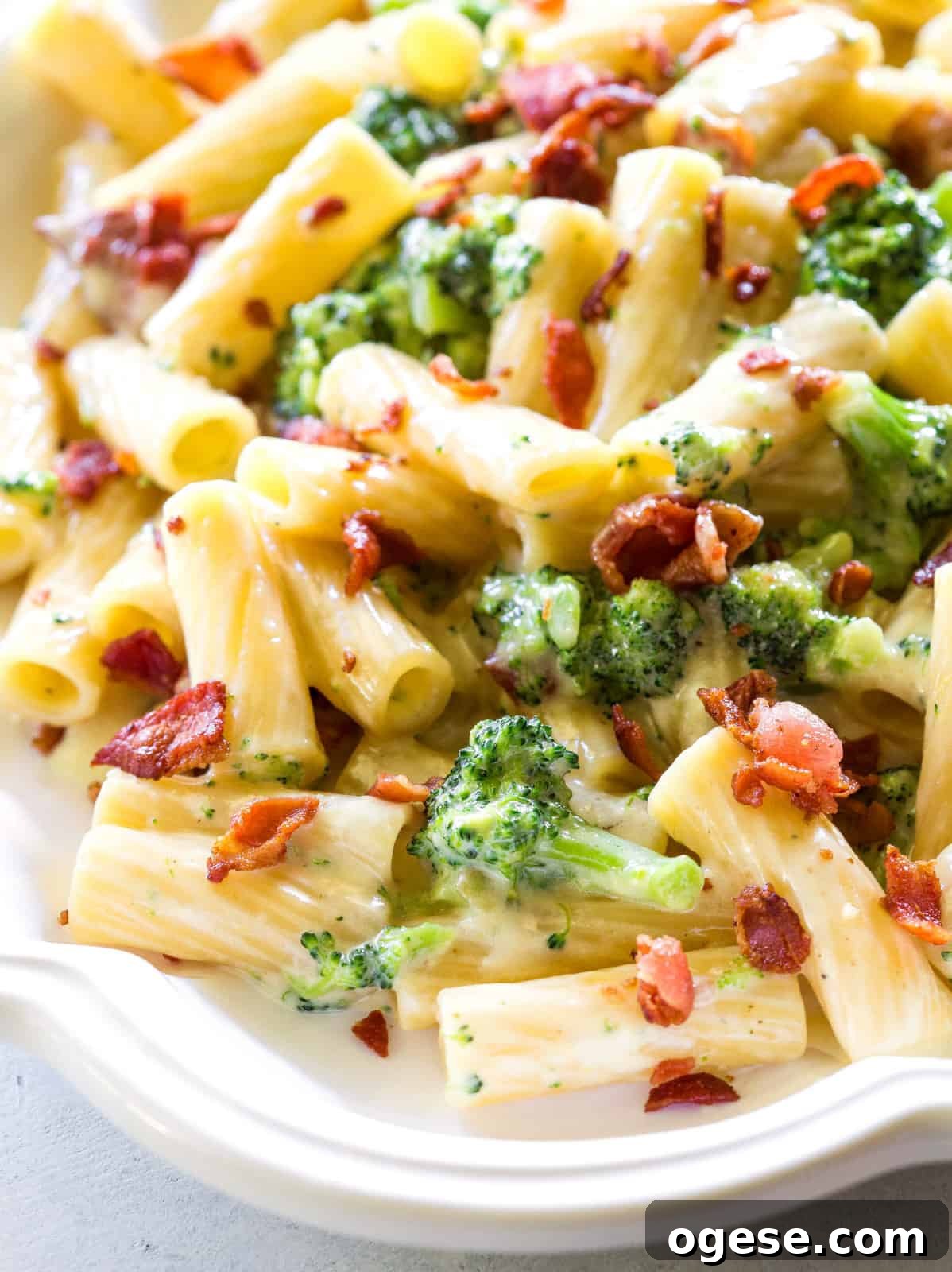 One-Pot Bacon and Broccoli Pasta Recipe for Quick Weeknight Meals 3 One-Pot Bacon Broccoli Pasta