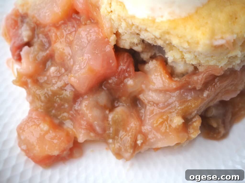 pear and rhubarb cobbler filling