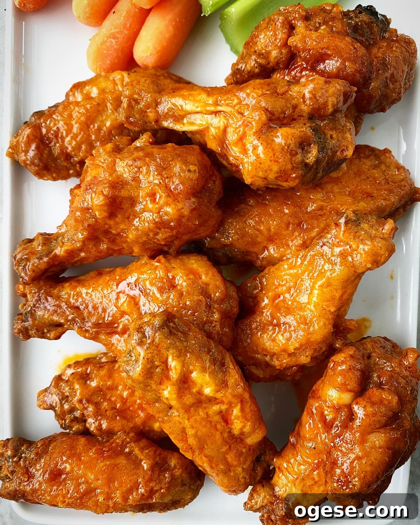 air fryer buffalo wings on a serving plate