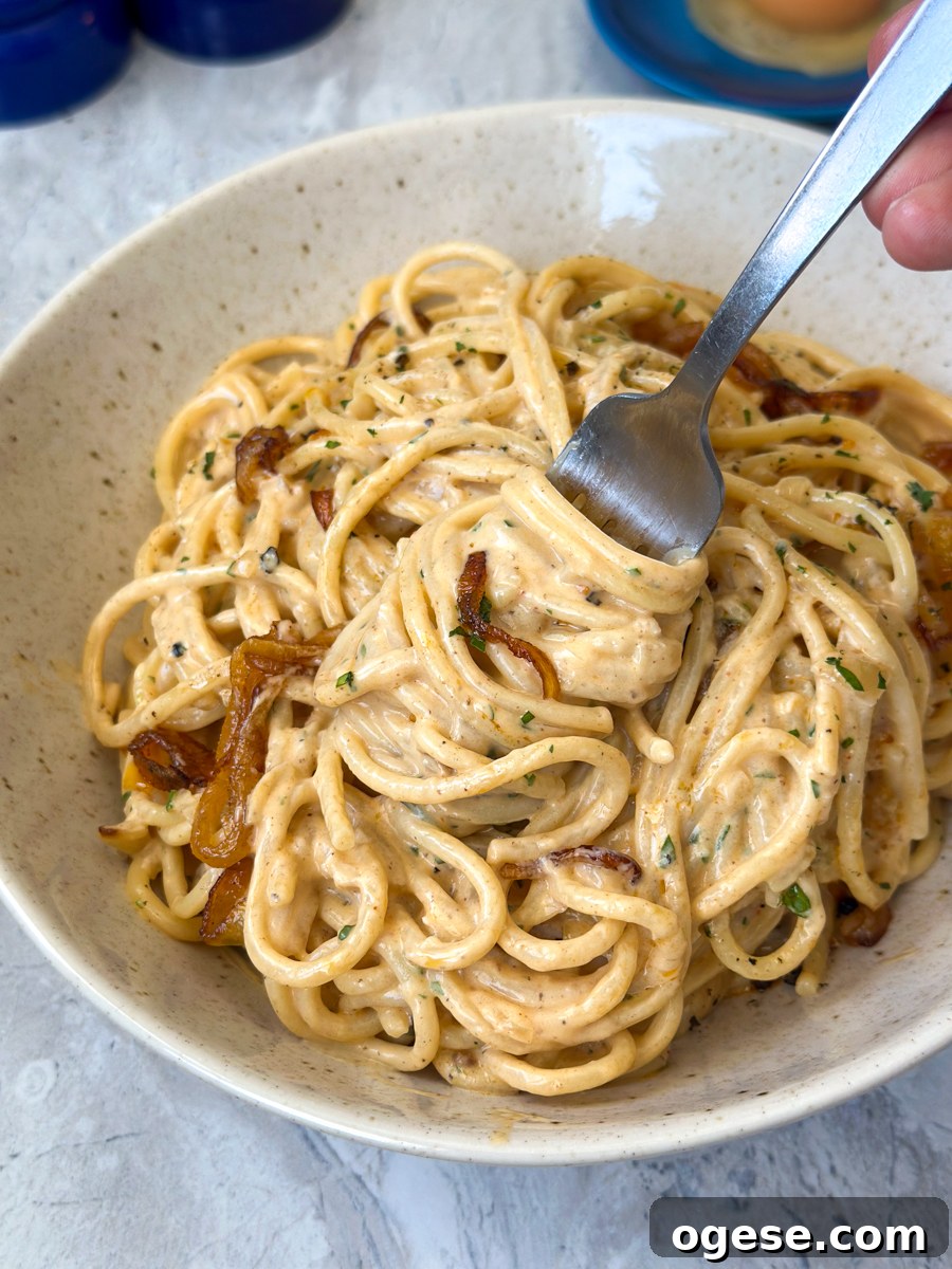 Caramelized Onion Pasta Recipe with Garlic and Parmesan 3 caramelized onion pasta