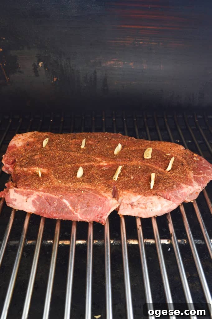 Smoked Pot Roast: Tender, Juicy Recipe for Your Smoker 5 img 30106 4