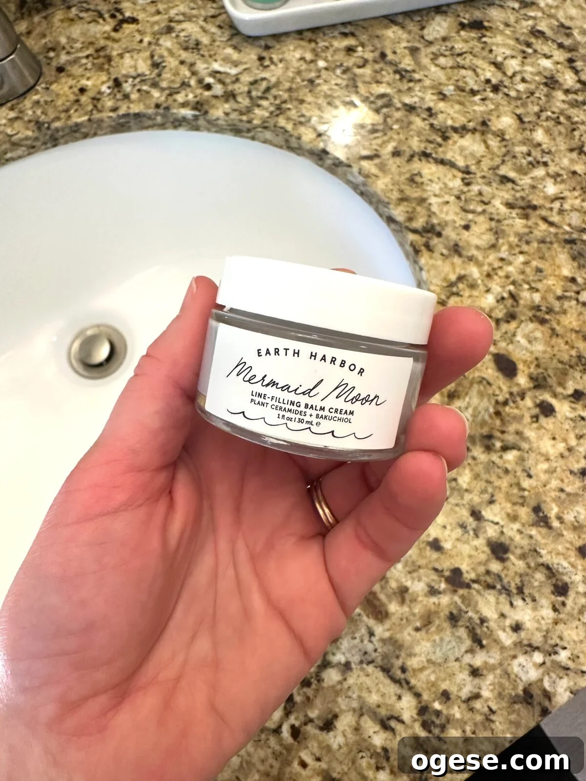 Earth Harbor Skincare Review: Real Pros, Cons, and Results 7 Jar of Earth Harbor Mermaid Moon Line-Filling Balm Cream with plant ceramides and bakuchiol