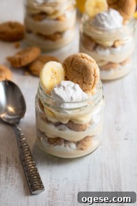 Vegan banana pudding in a jar.