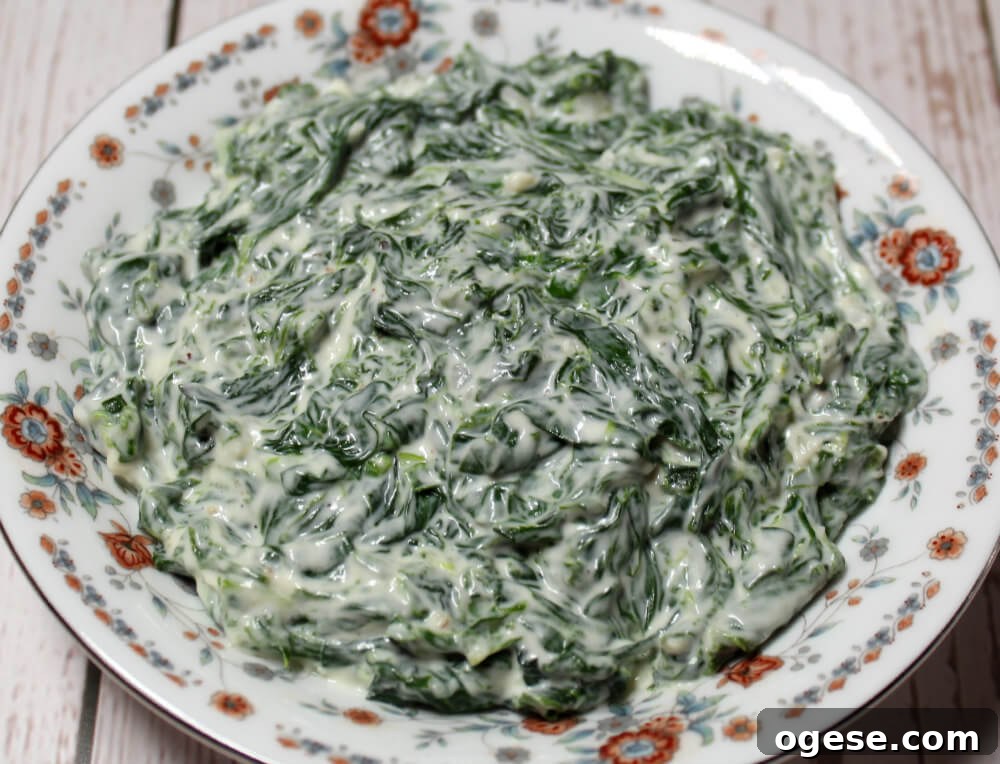 Keto Creamed Spinach Recipe: Rich, Low-Carb Side Dish 8 Keto Awesome Creamed Spinach7