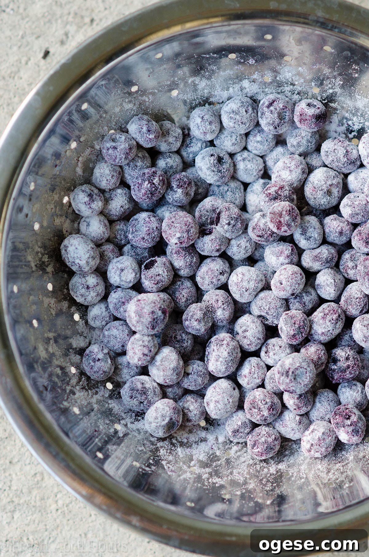 Moist Blueberry Muffin Recipe with Crispy Sugar Tops 6 Blueberry Muffins: A quick and easy recipe for the classic! Moist, tender, and bursting with juicy blueberries.