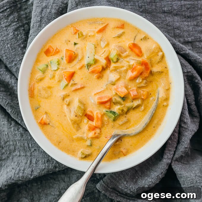 31 200-Calorie Meals for Weight Loss: Delicious Low-Cal Recipes 28 Keto Vegetable Soup