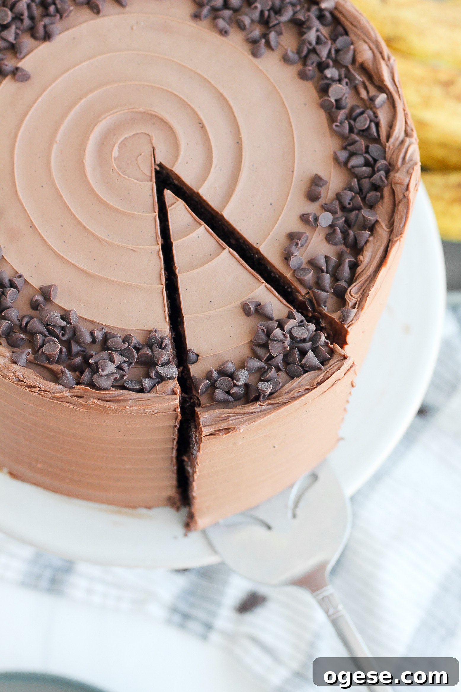 Decadent Chocolate Banana Cake Recipe for Moist, Rich Flavor 5 Mixing cake batter