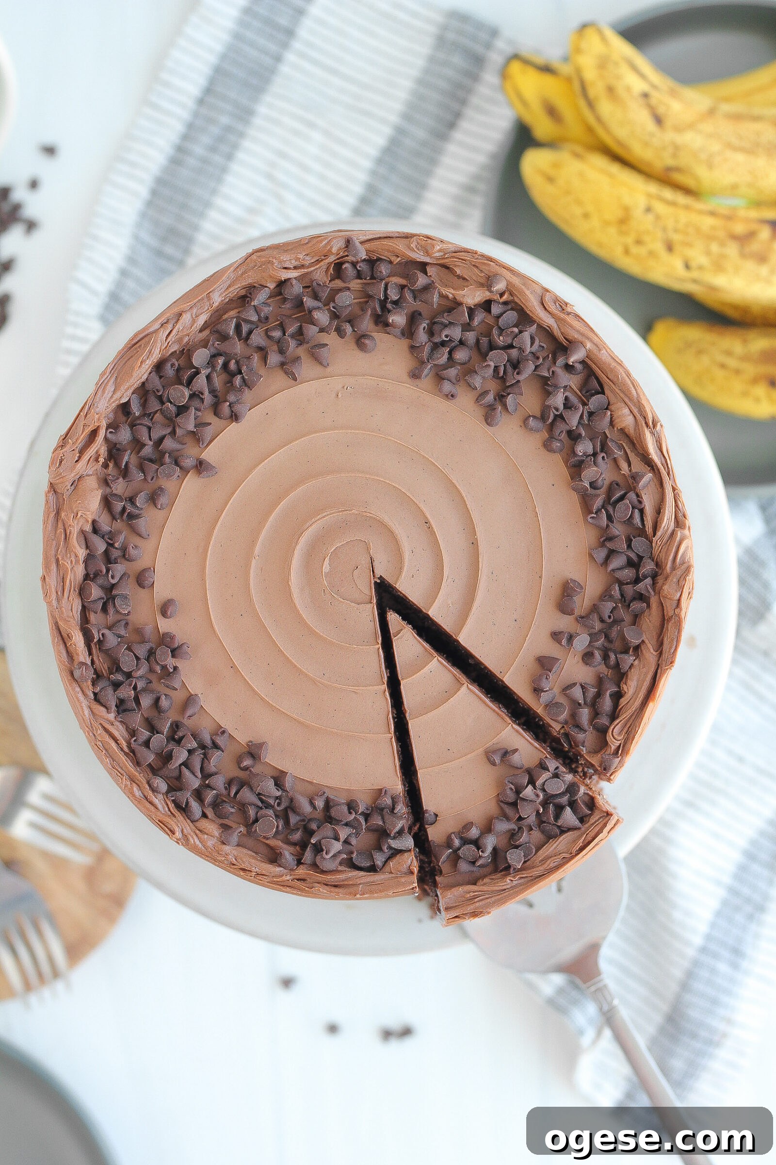 Decadent Chocolate Banana Cake Recipe for Moist, Rich Flavor 6 Chocolate cake layers