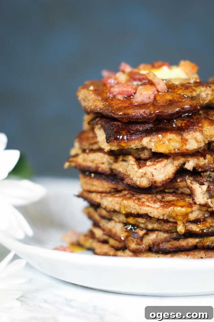 Paleo Apple and Bacon Pancakes: Savory-Sweet Breakfast Recipe 3 Paleo Apple Bacon Pancakes