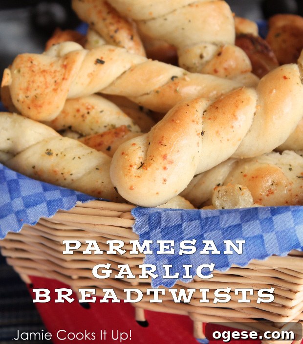 Parmesan Garlic Bread Twists Recipe: Crispy Pull-Apart Bread 3 Parmesan Garlic Breadtwists