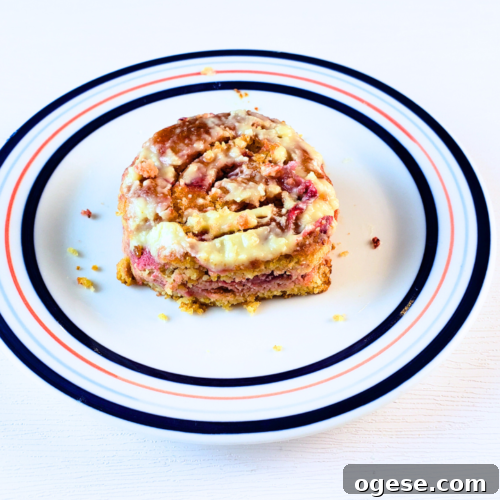 Quick Keto Strawberry Rolls