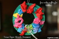 Toddler Christmas Craft: Tissue Paper Wreath