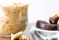Flourless Fudge Brownie Bites with Greek Yogurt Frosting